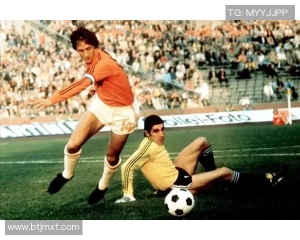 足球明星退役后的生活与影响力分析及历史球员回顾